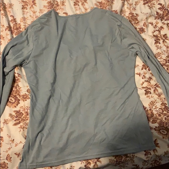 V Neck Shirt - Picture 2 of 2